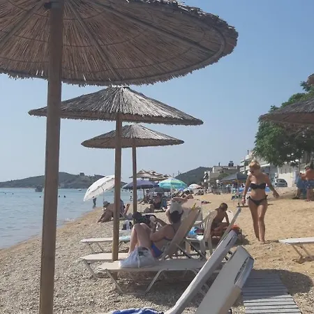 Stathoris Deluxe Nea Peramos (Macedonia)